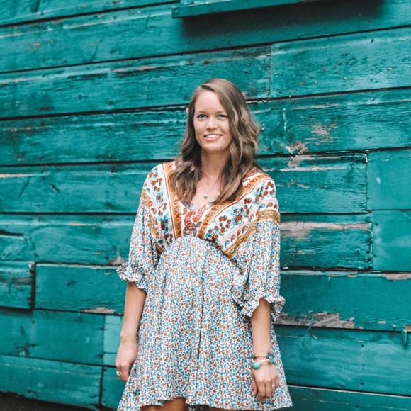 Meet your Posher, Kelly - Picture 3 of 3